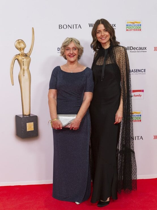 Model, Sängerin und Afrika-Aktivistin Eva Padberg | © BILD der FRAU / Guido Ohlenbostel