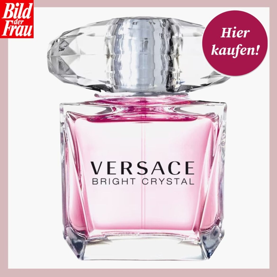 Nahaufnahme des Parfumflakons „Versace Bright Crystal“ mit transparentem Glas und funkelndem Verschluss. | © Douglas/ Collage: bildderfrau.de