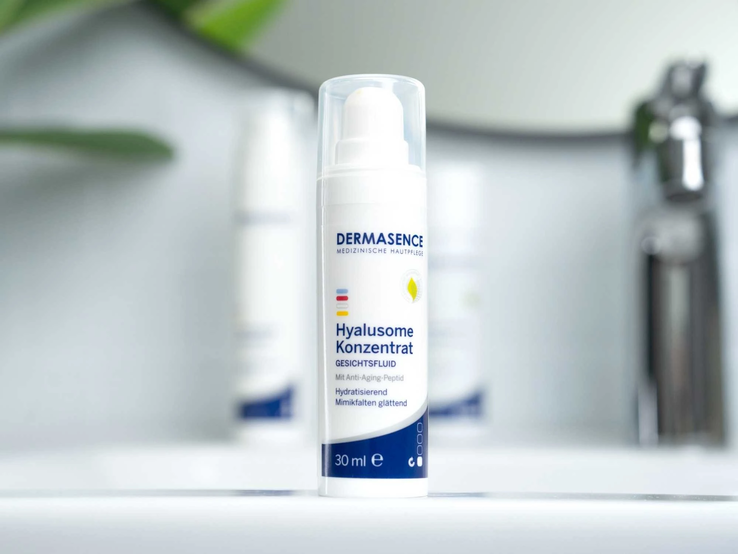 DERMASENCE Hyalusome Gesichtsfluid | © © DERMASENCE