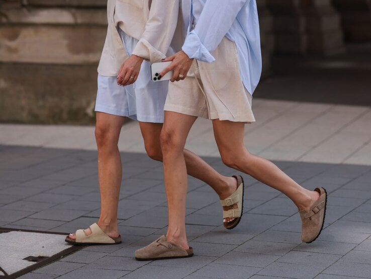 Zu sehen sind die Birkenstock Clogs Boston im scandi style