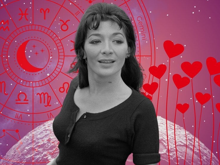 Schwarz-weiß Foto einer jungen Frau mit Retro-Charme vor astrologischem Hintergrund mit Tierkreiszeichen und Herzsymbolen – Venus im Stier verleiht Sinnlichkeit und feminine Stärke.